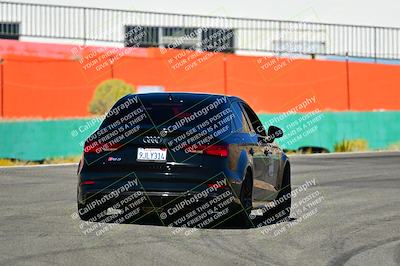 media/Oct-18-2025-Extreme Speed (Sat) [[d6d7e1fef1]]/Group 3 Purple/Session 2 (Turn 3)/